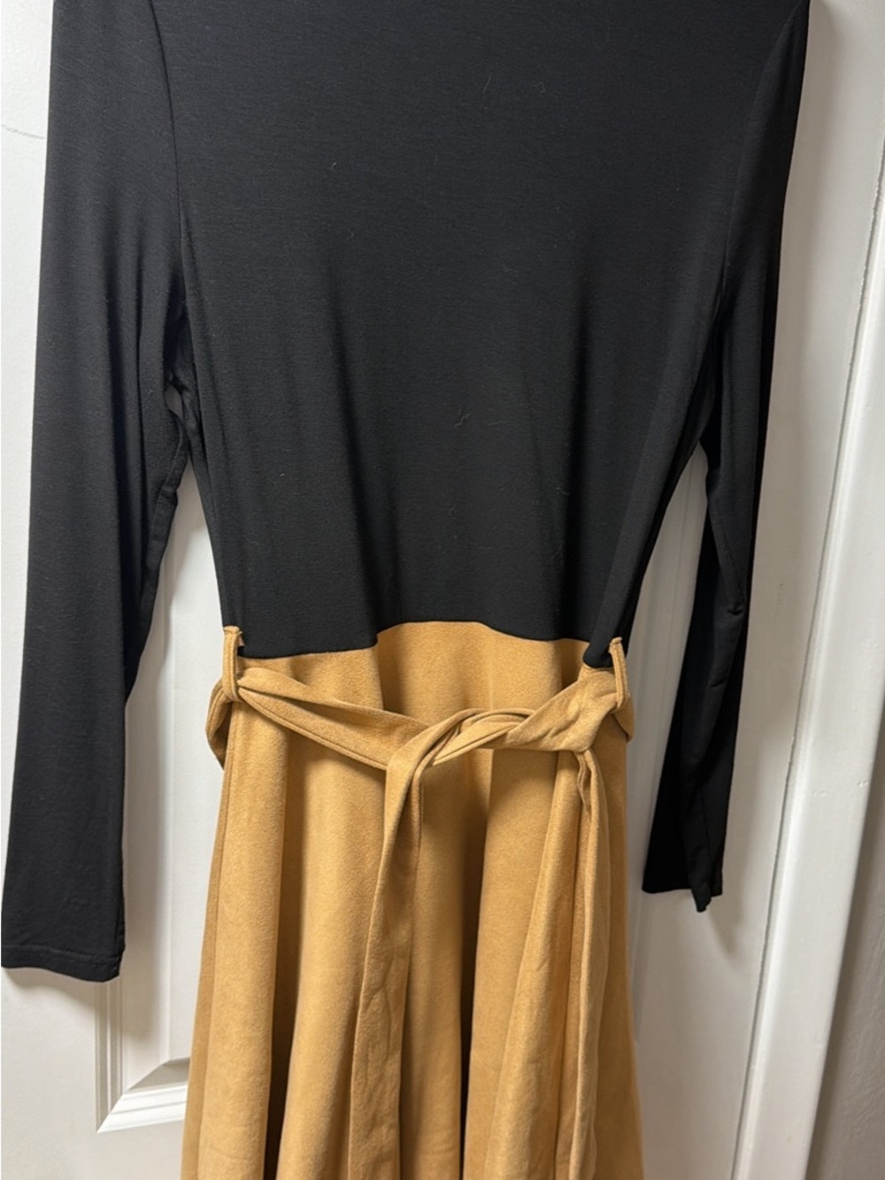 Cupshe Black & Camel Two-Tone Long Sleeve Tie-Waist Dress